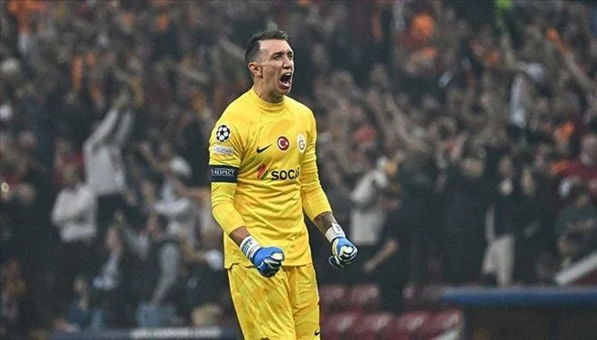 Muslera "Young Boys" matçında oynaya biləcək? 