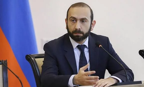 Mirzoyan Azərbaycan və Ermənistanın yeni sərhədini GÖSTƏRDİ