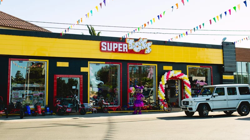 "Supertoys" oyuncaq mağazasının 1,5 milyon vergi borcu var 