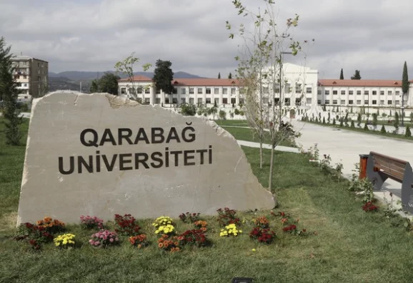 Qarabağ Universitetində tələbənin bir günü - ÖZƏL GÖRÜNTÜLƏR