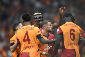 "Qalatasaray" liderlik üçün meydanda 