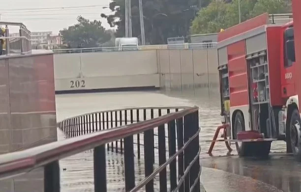 Bakıda tuneldə batan iki nəfərin meyiti tapıldı - VİDEO