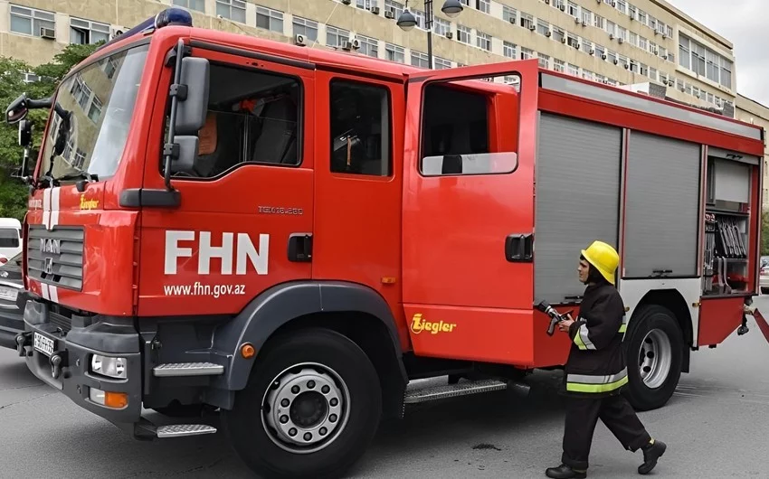 Bakıda yaşayış binasında YANĞIN