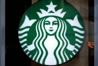 Starbucks-da çaxnaşma: Satışlar qlobal miqyasda azaldı