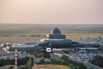 Aeroporta GEDƏNLƏRİN NƏZƏRİNƏ: Bəzi qadağalar QÜVVƏYƏ MİNDİ