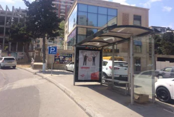 Bakıda dayanacaqda avtobus gözləyən qadın öldü 