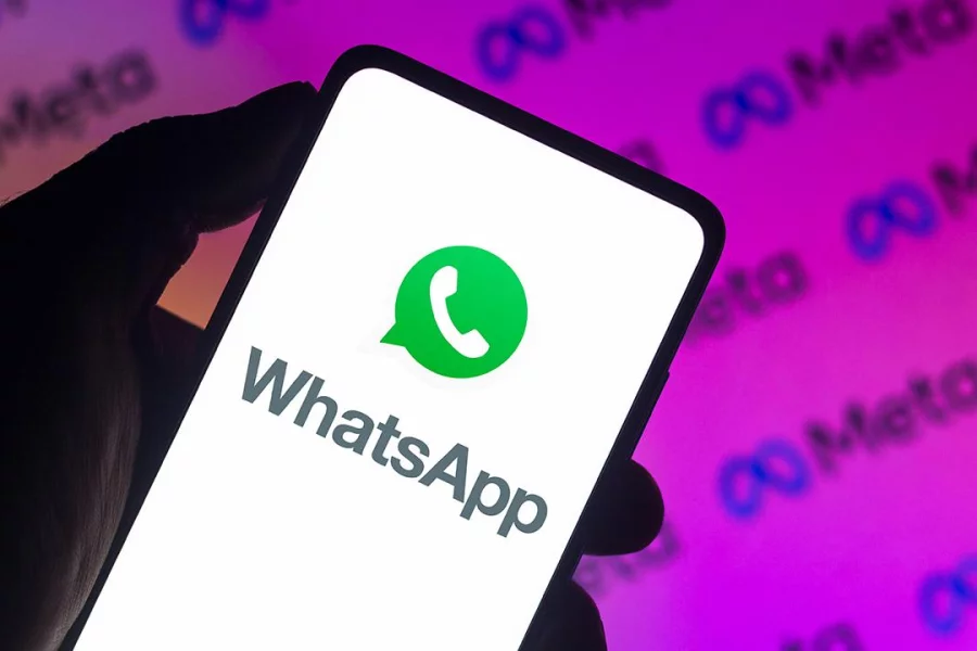 Whatsapp-a yeniləmə gəlir: Musiqi, emoji və...