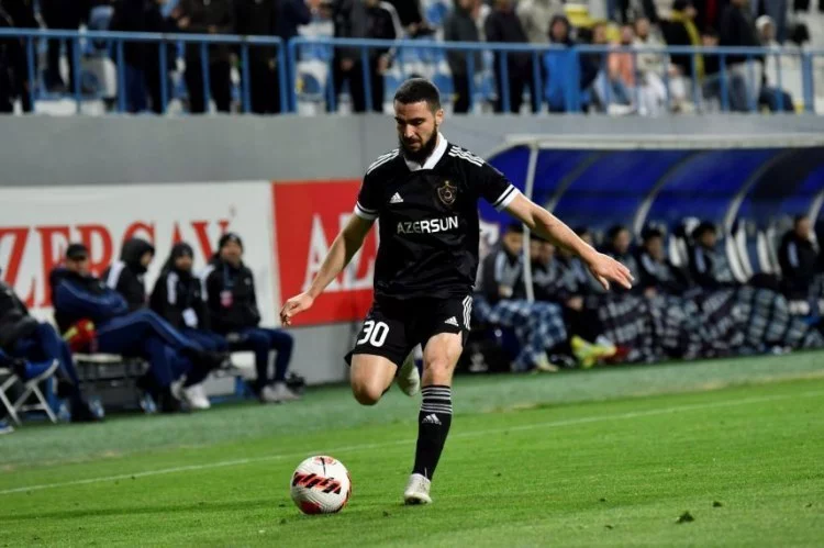 "Qarabağ" millimizin üzvünü komandada saxlamağı planlaşdırır 