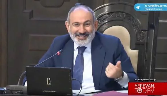 Paşinyan Sərkisyan və Köçəryanı debata çağırdı 